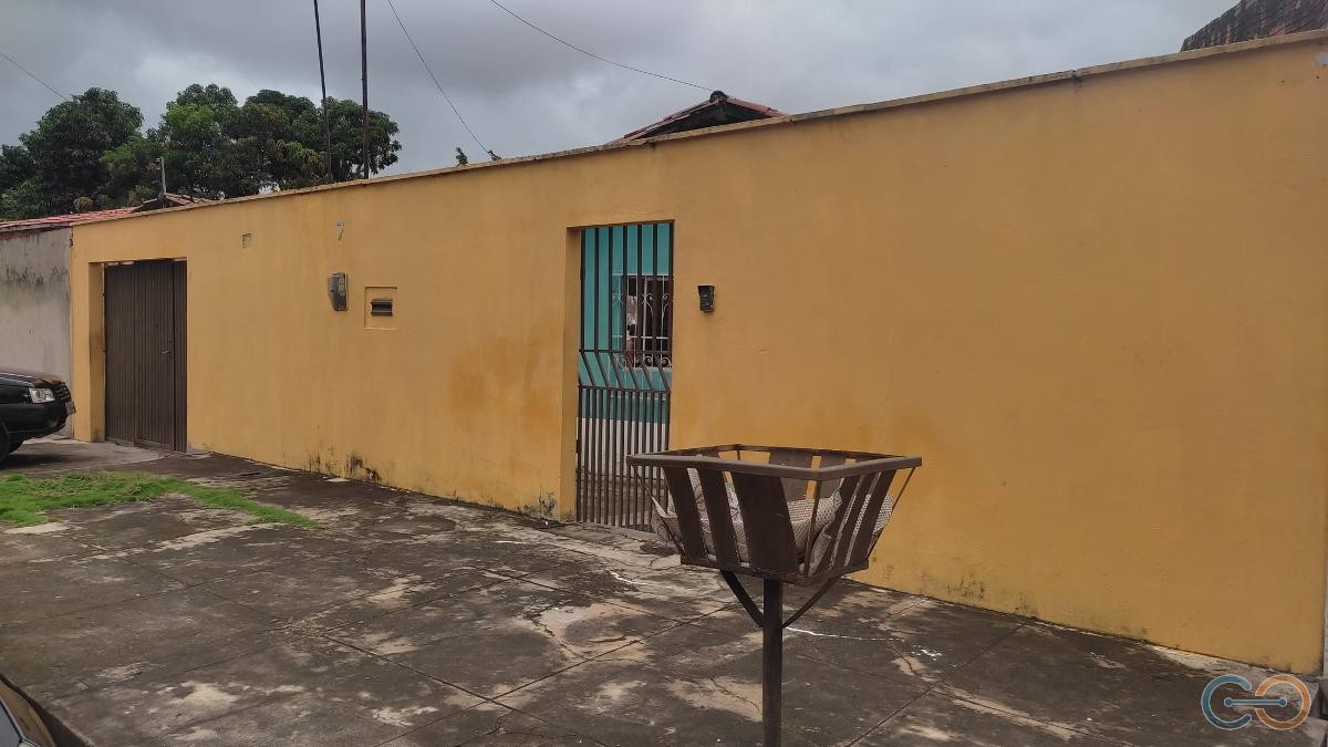 Casa à venda, Vila Alecrim, com 2 quartos, 65m²