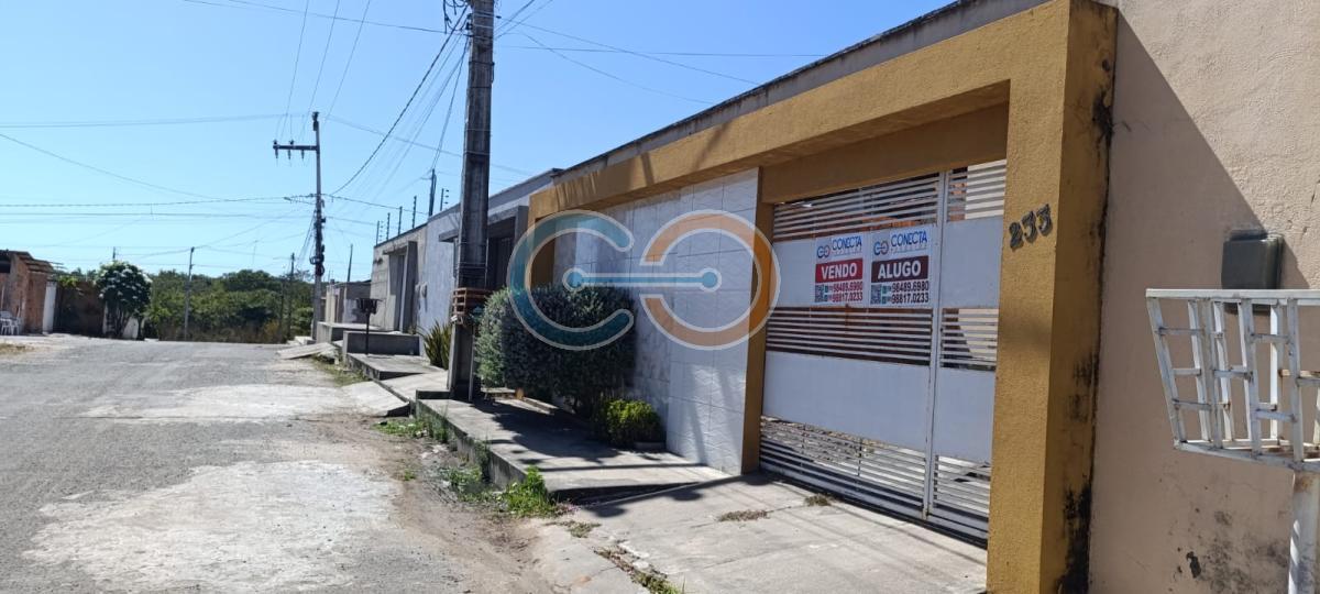 Casa em Caxias, Vila Real, com 3 quartos - Conecta Negócios Imobiliários